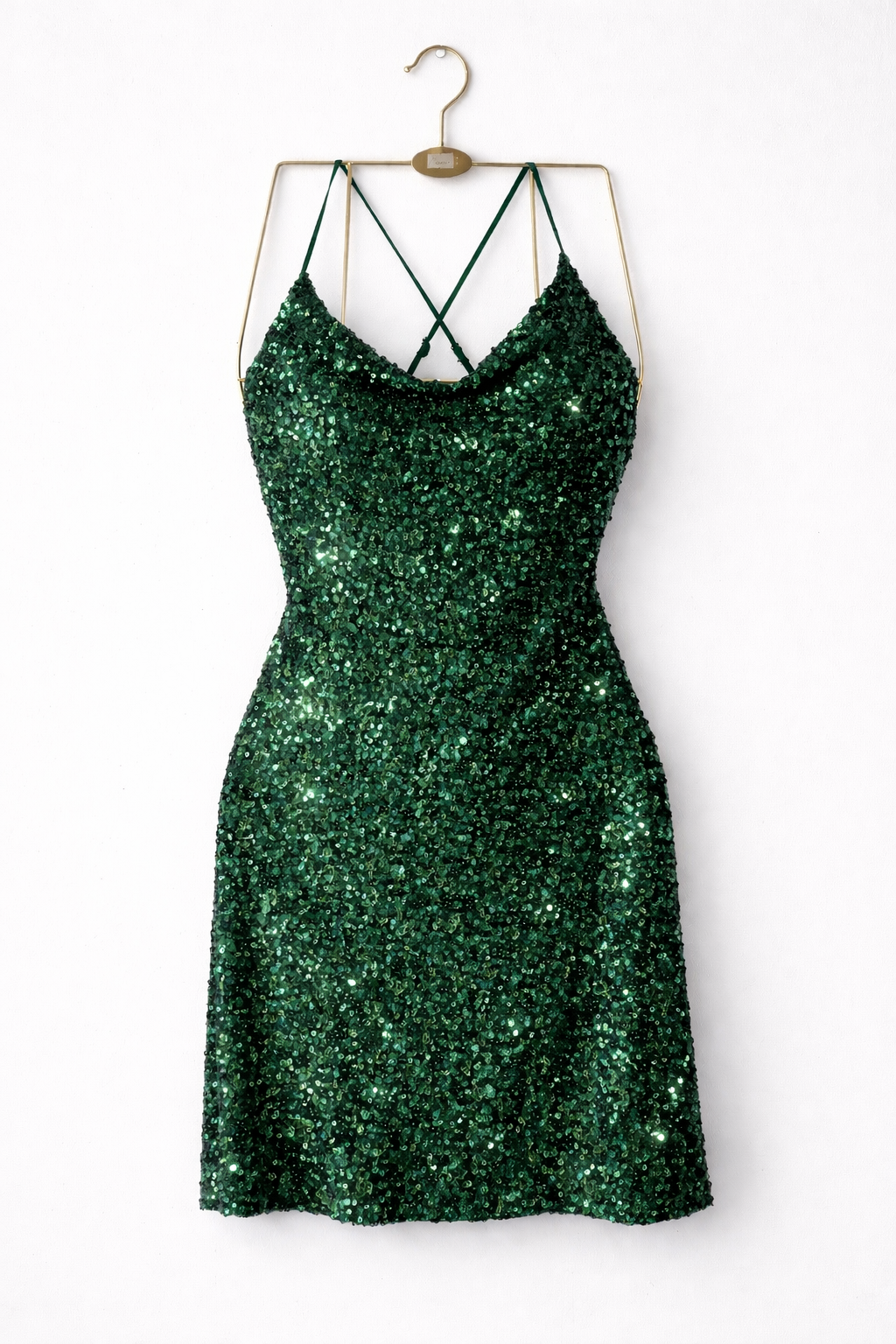 Vestido curto de lantejoulas cor verde, costa cruzado