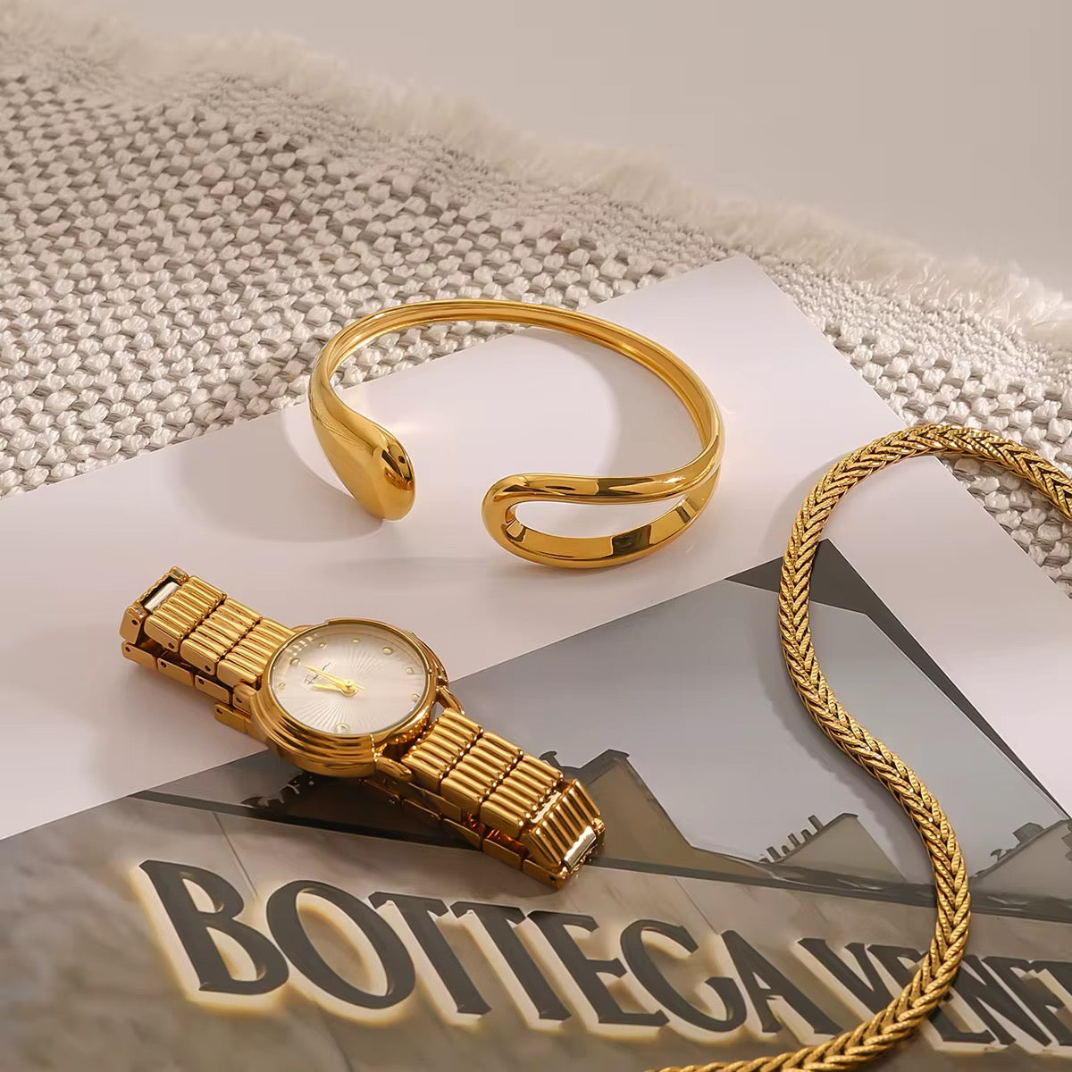 Brincos |Pulseira| Relógios