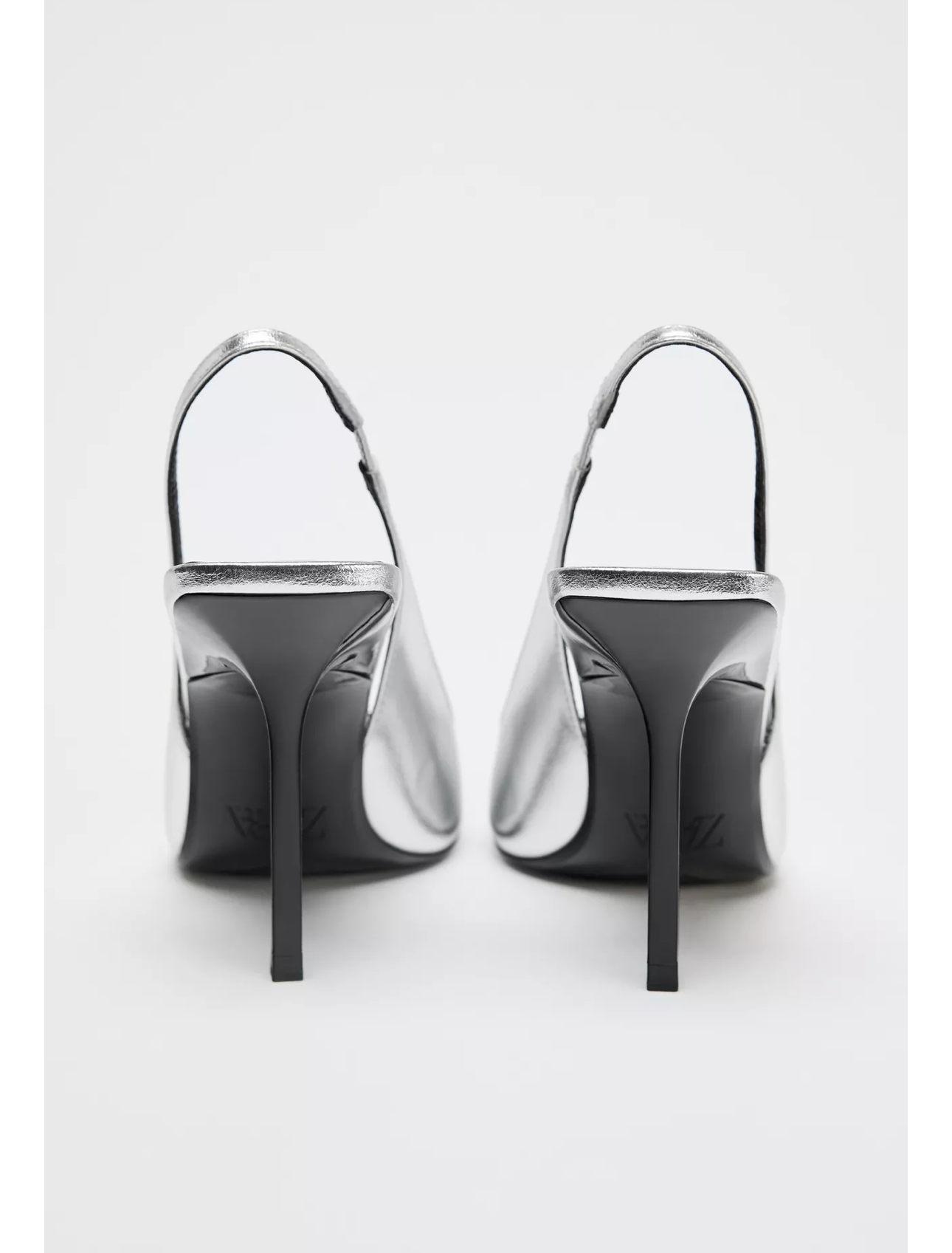 Sandália de tacão metalizado - Zara