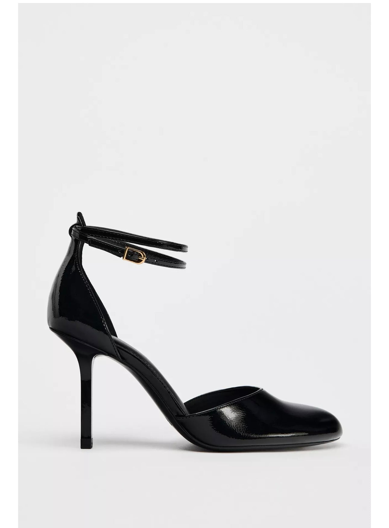 salto alto envernizado - Zara